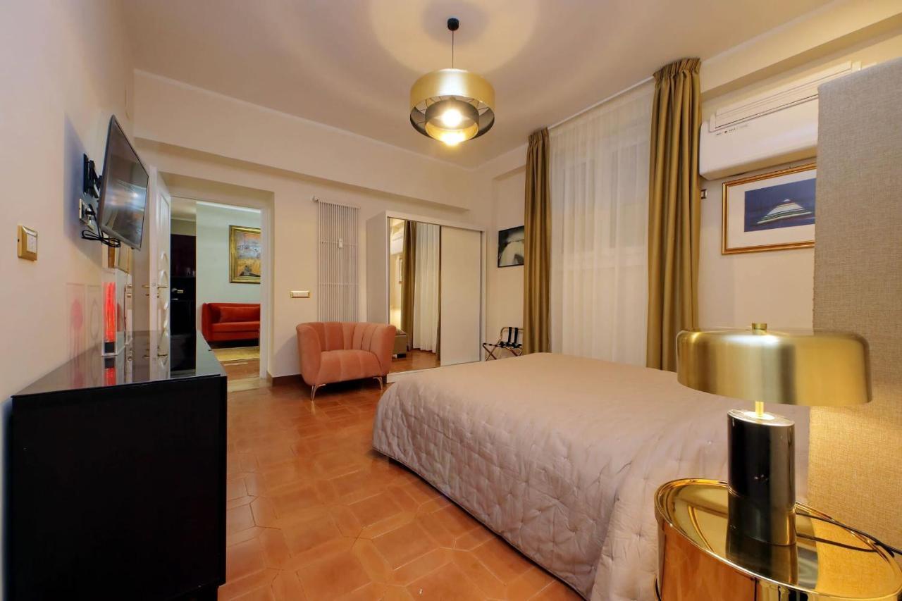 Luxury Di San Giacomo Lägenhet Rom Exteriör bild